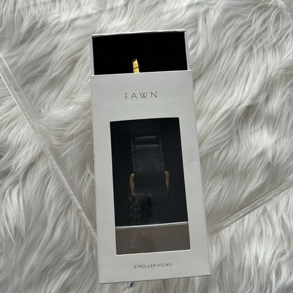 FAWN stroller hooks for diaper bag - Picture 3 of 4